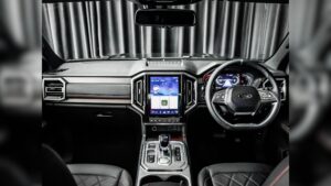 JAC bakkie Touch Screens Infortainment and steering
